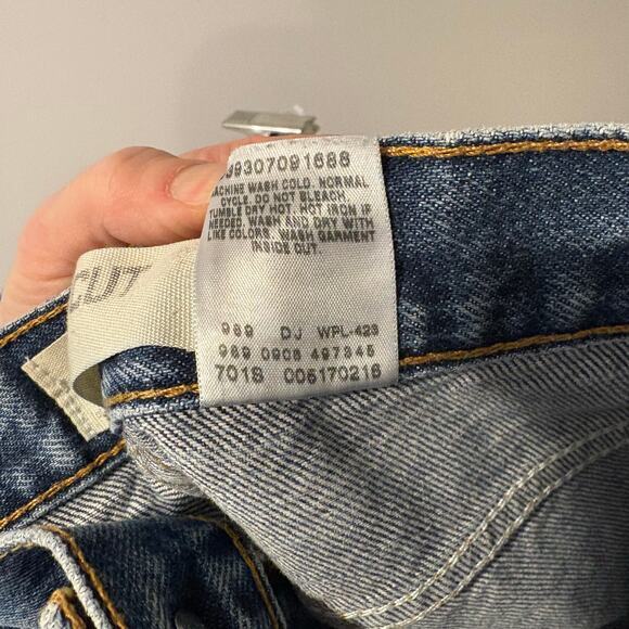 Vintage Levis Jeans 33x32 Blue 517 Bootcut Denim Pants Distressed Western Hippie - Picture 5 of 9